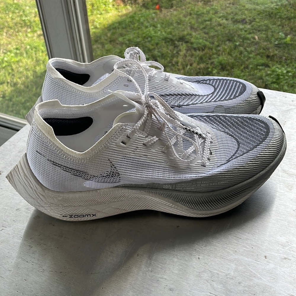 Nike ZoomX Vaporfly 2 'White Metallic Silver'